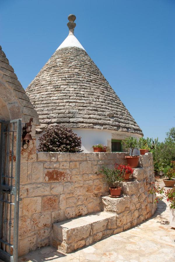 Готель Trulli Boccadoro Остуні Екстер'єр фото