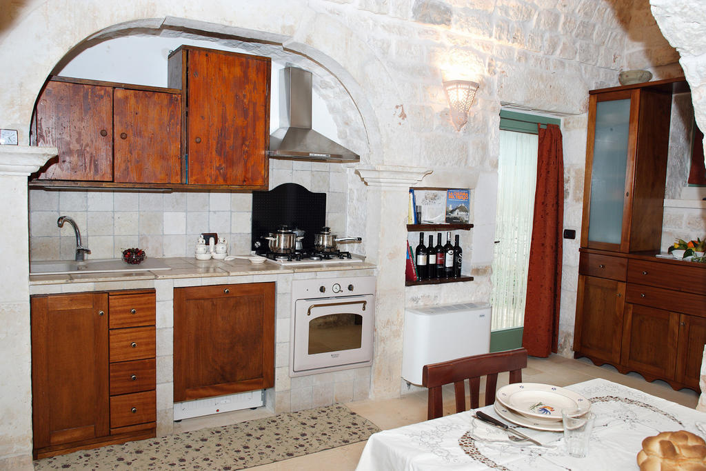 Готель Trulli Boccadoro Остуні Номер фото